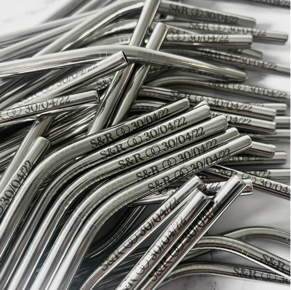 Reusable Stainless Steel Straws with Cleaning Brush – BPA Free, Multiple Colours
