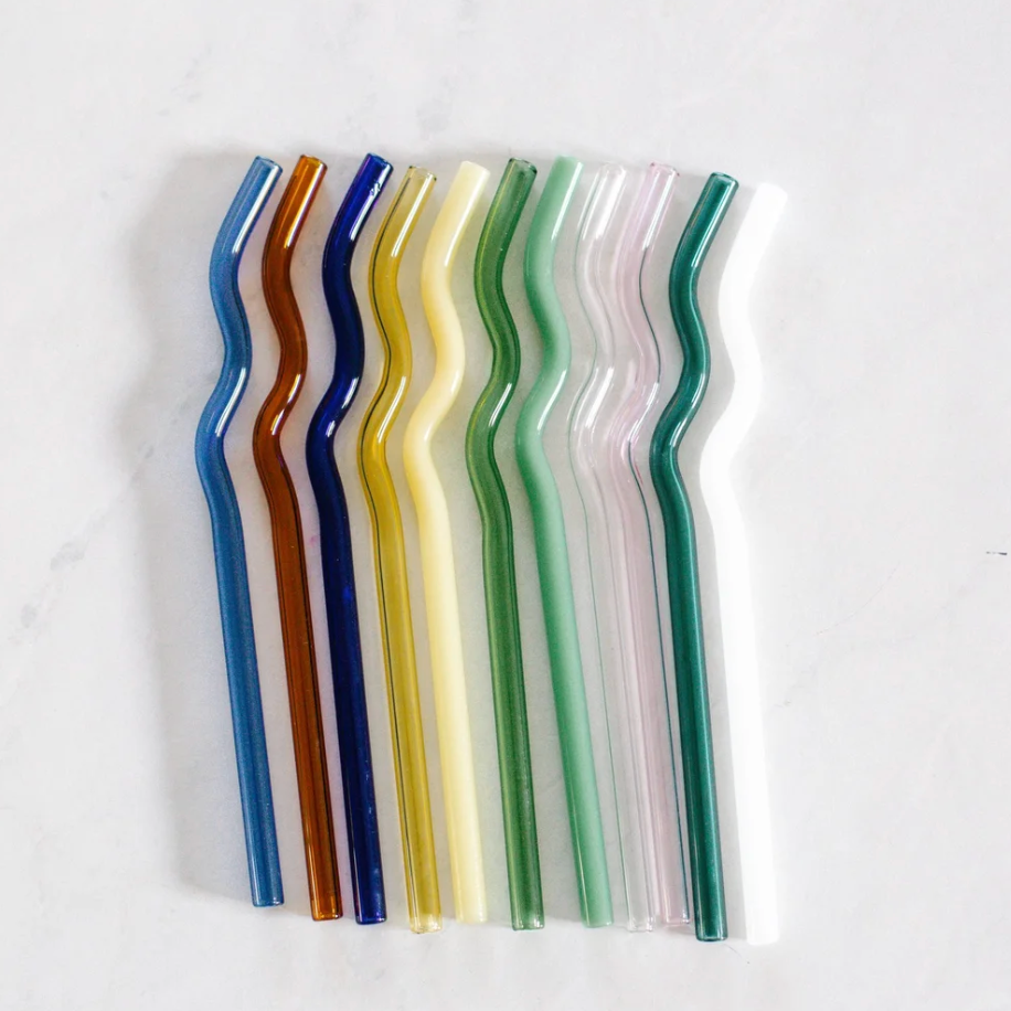 Wavy Glass Straw – Reusable 8mm Curved Design in 15 Colours