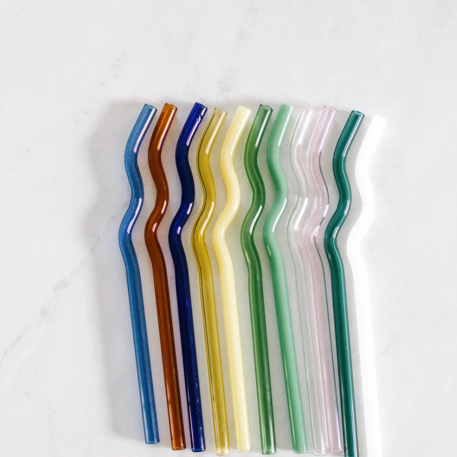 Wavy Glass Straw – Reusable 8mm Curved Design in 15 Colours
