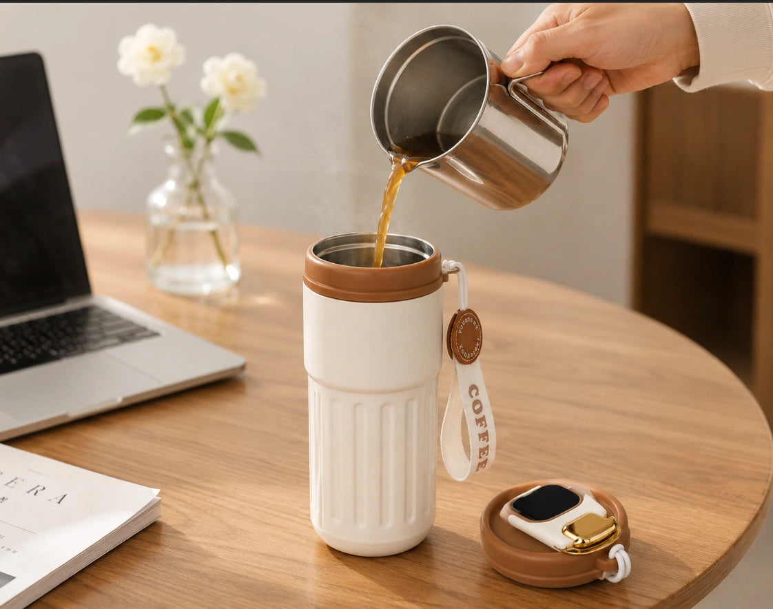 Smart Thermos Coffee Mug with an LED Temperature Display